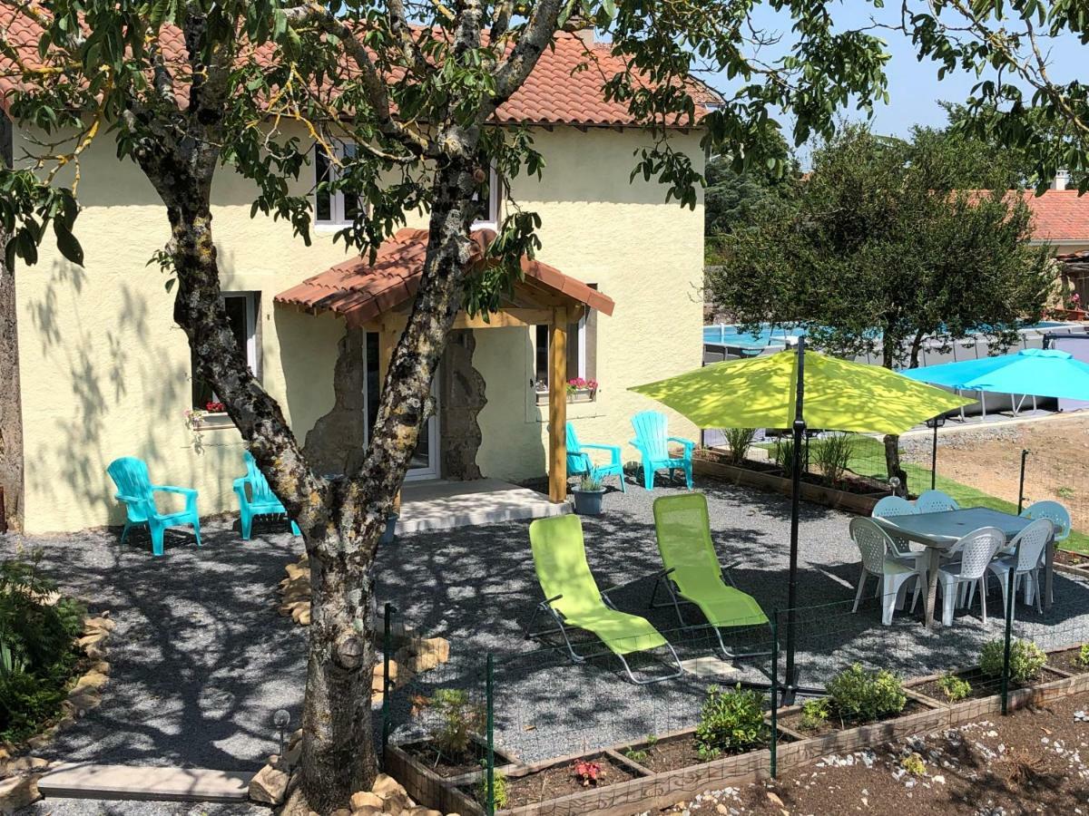 Le Dorat The Walnut Tree Gite מראה חיצוני תמונה